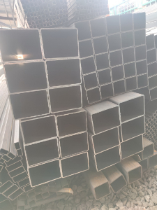 桂阳大口径无缝方矩管